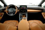 Toyota Avalon Hybrid Limited 2018 года